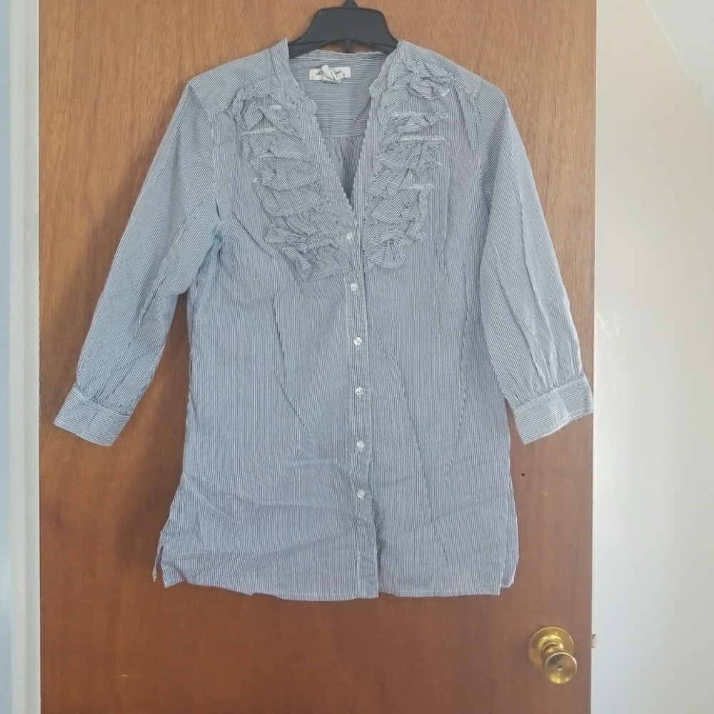 Blue and white stripe button up